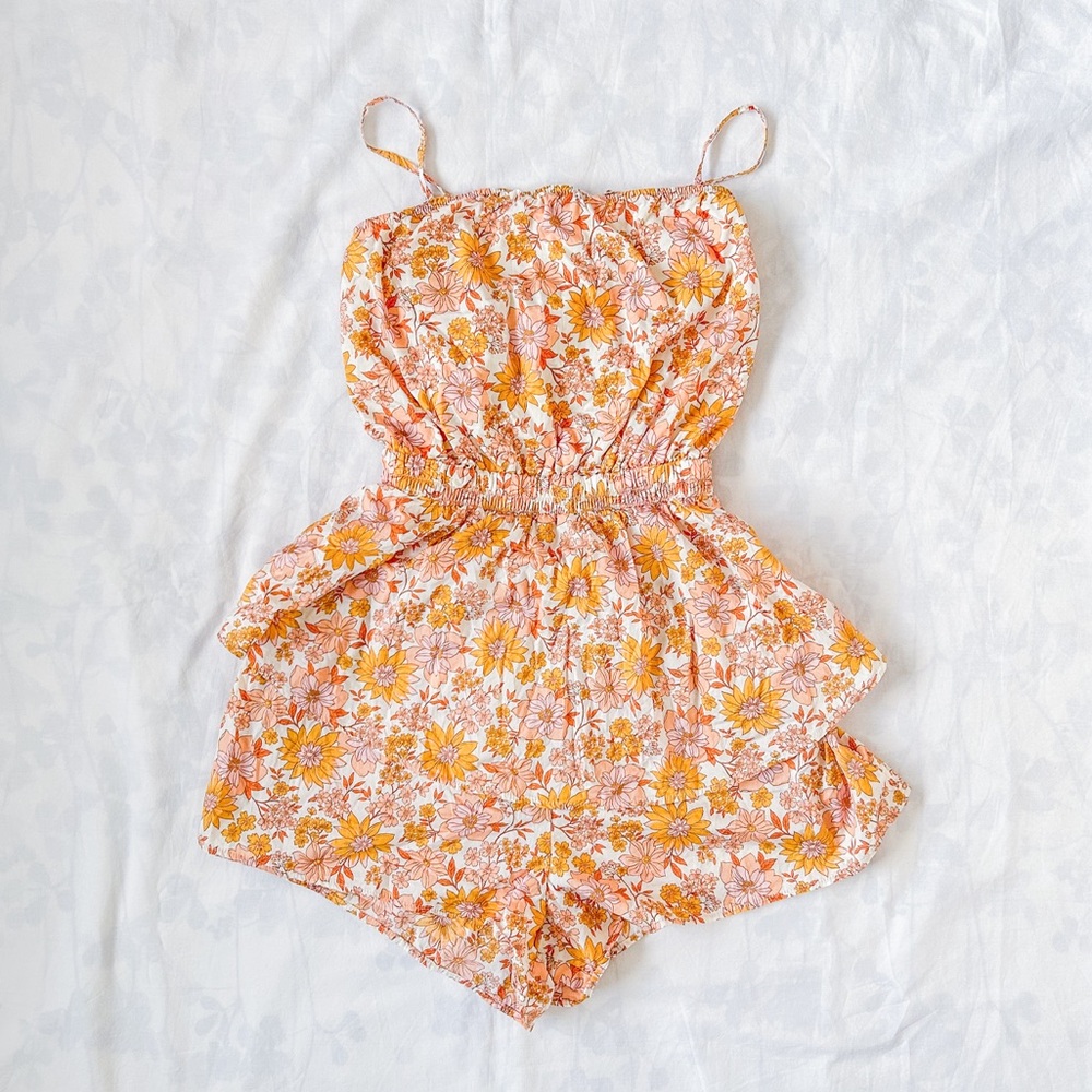 American Eagle Floral Romper - BRAND NEW! (Size: M Tall)